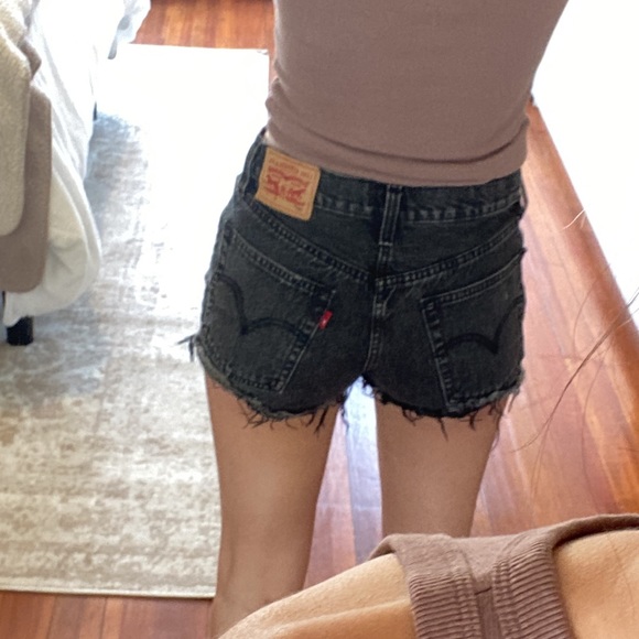 Levi shorts - Picture 7 of 7